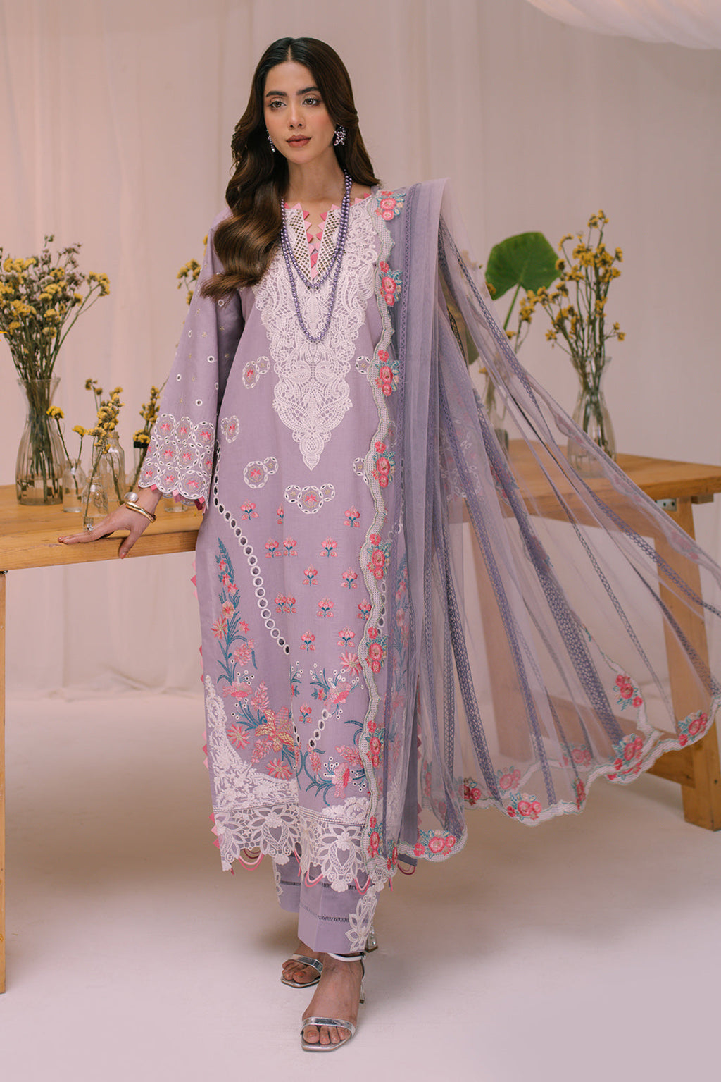 3 Piece - Embroidered Lawn Suit LFP1123