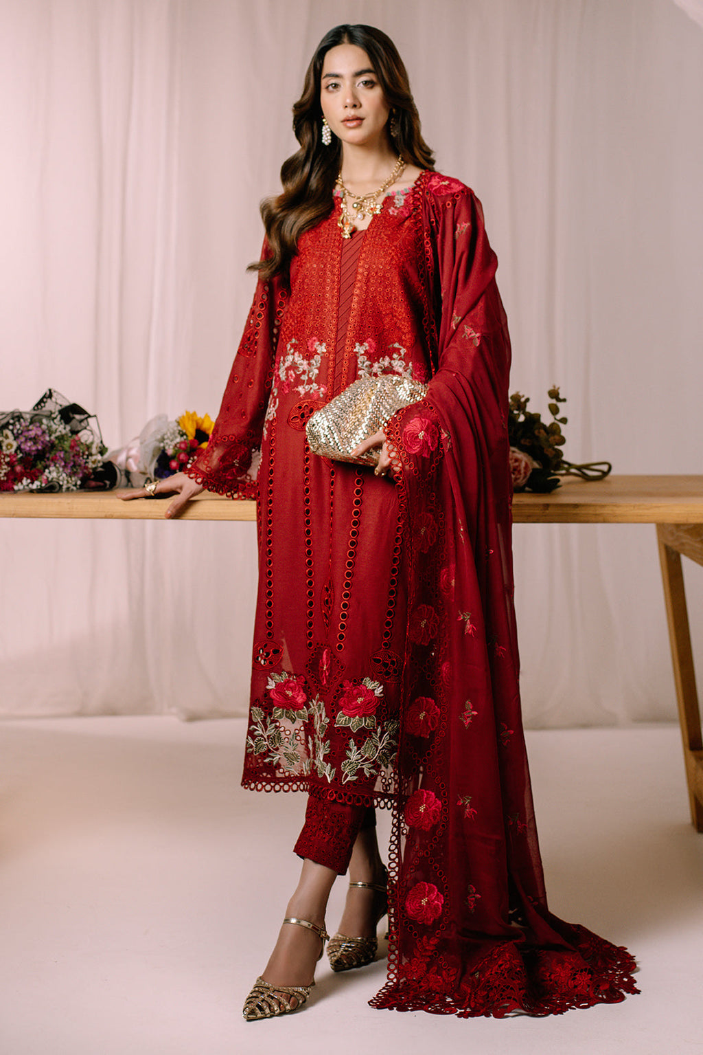 3 Piece - Embroidered Lawn Suit LFP1124