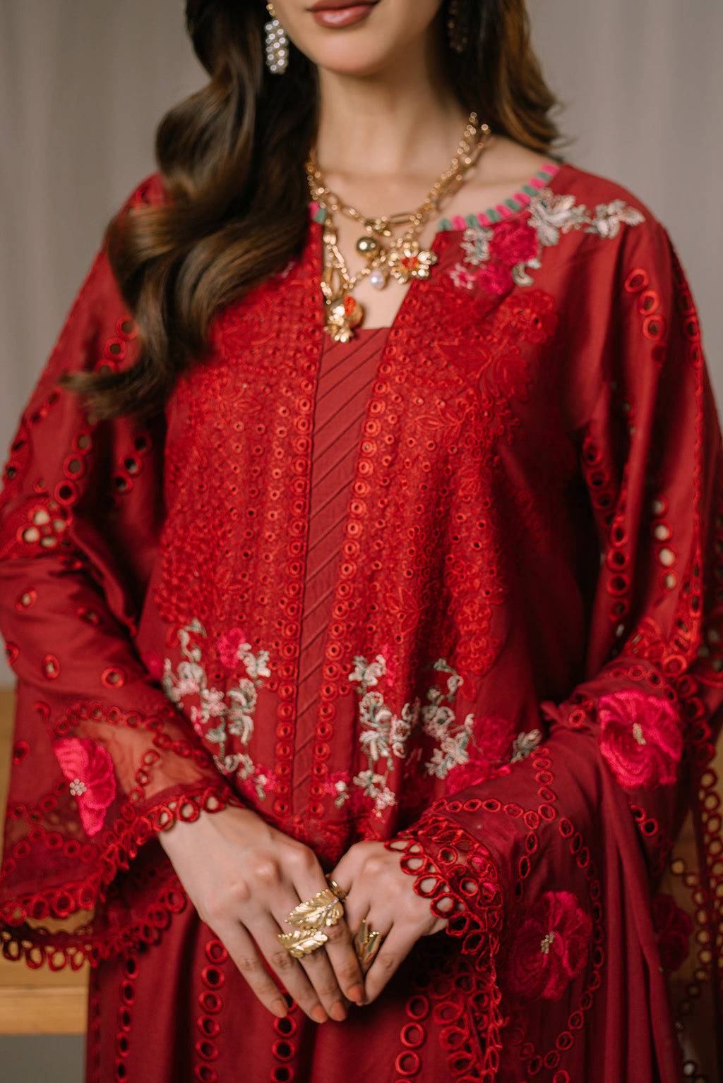 3 Piece - Embroidered Lawn Suit LFP1124