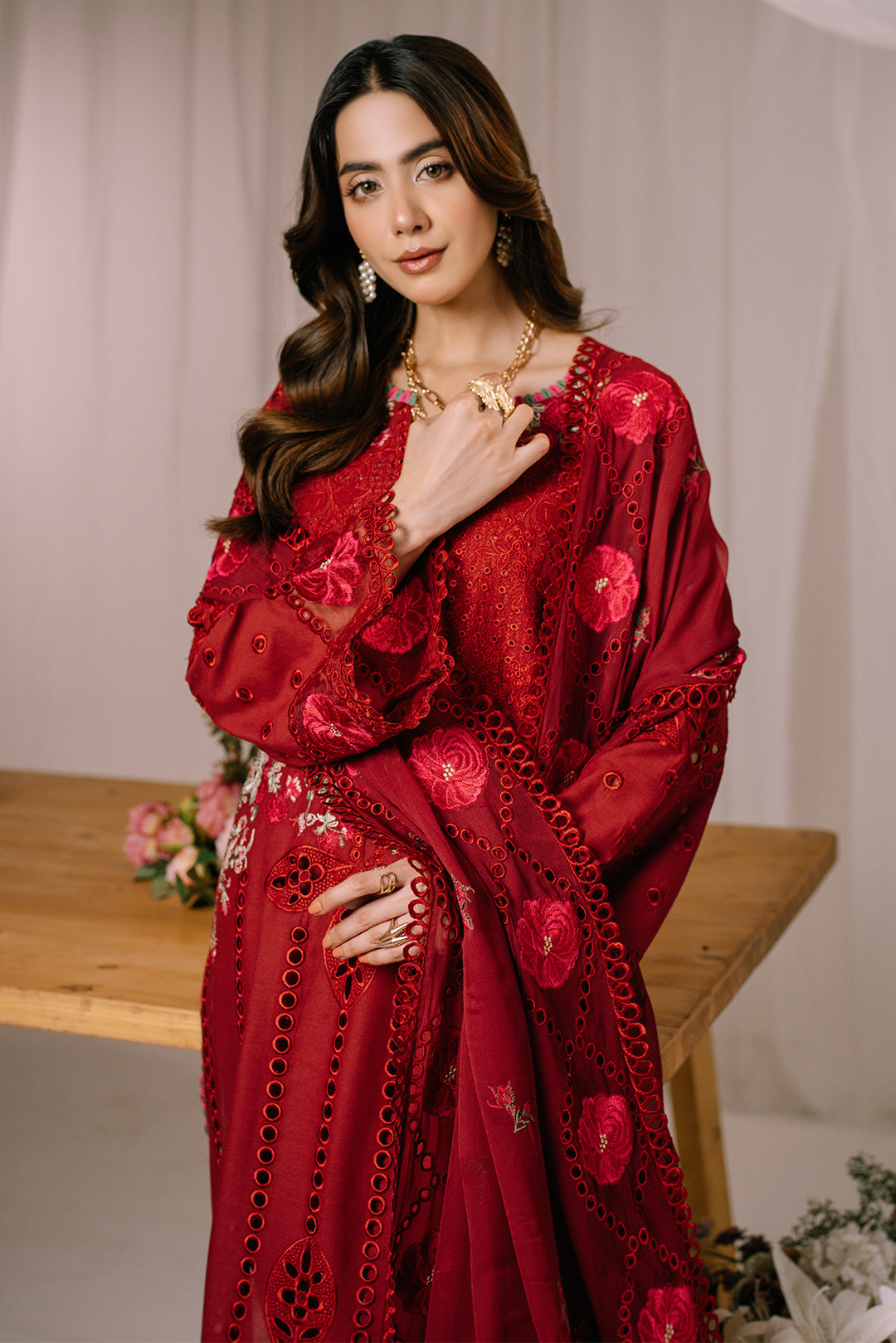 3 Piece - Embroidered Lawn Suit LFP1124