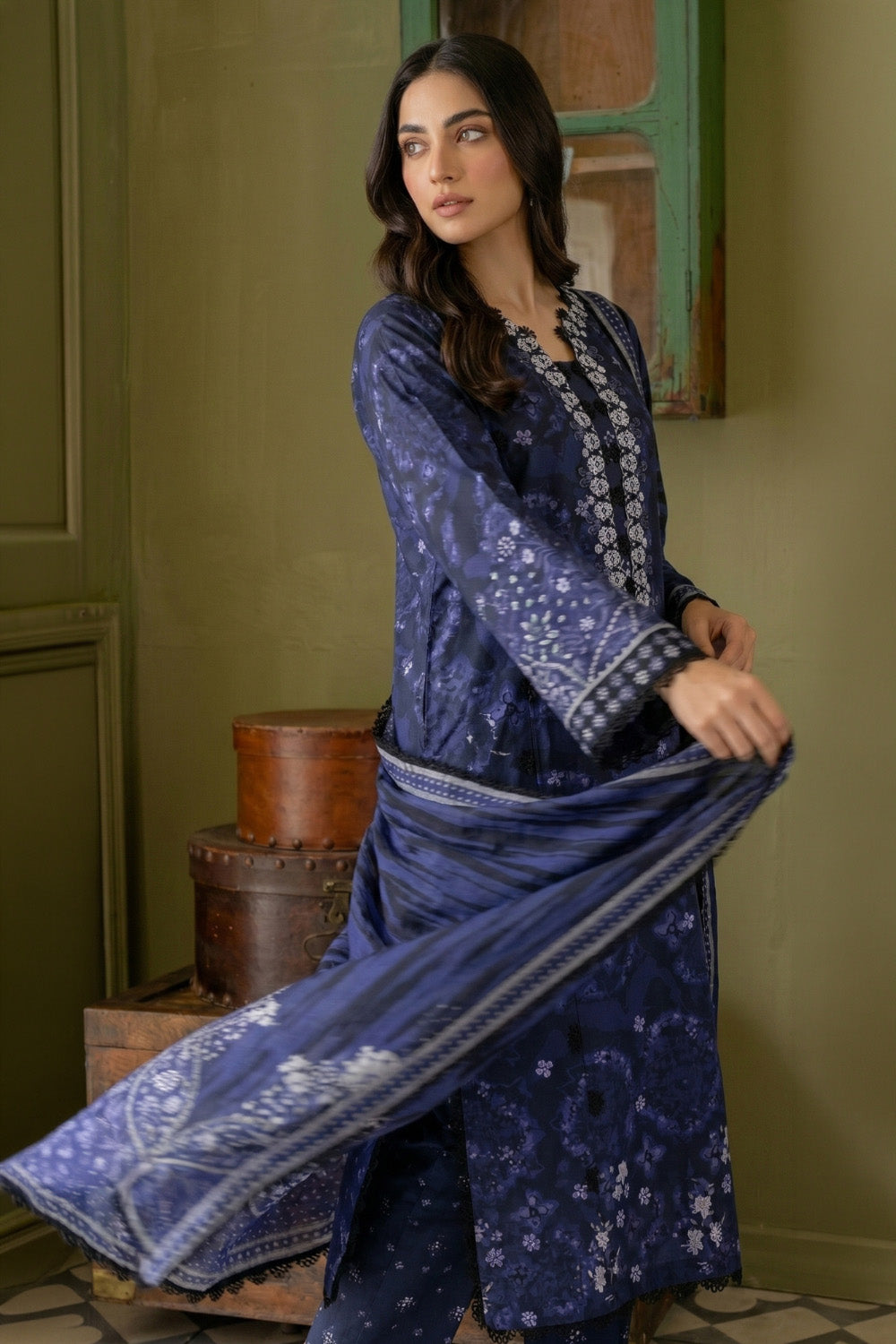 3 Piece - Embroidered Digital Printed Lawn Suit U001232 (Unstitched and Stitched)