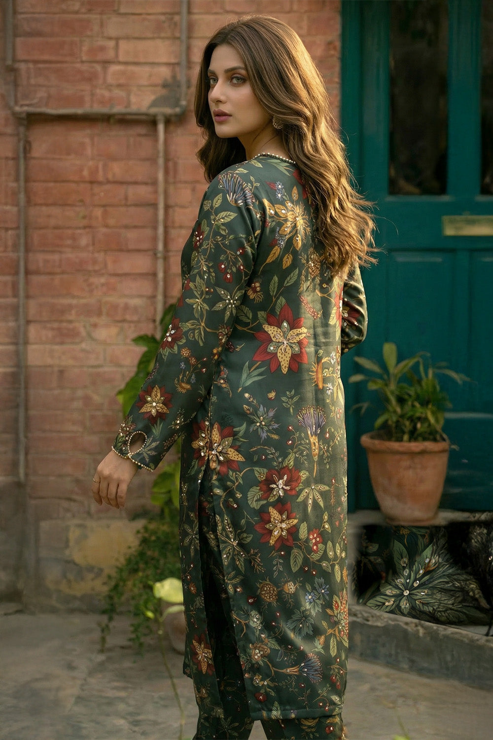 3 Piece - Embellished Printed Shamoz Silk Suit LFP1160
