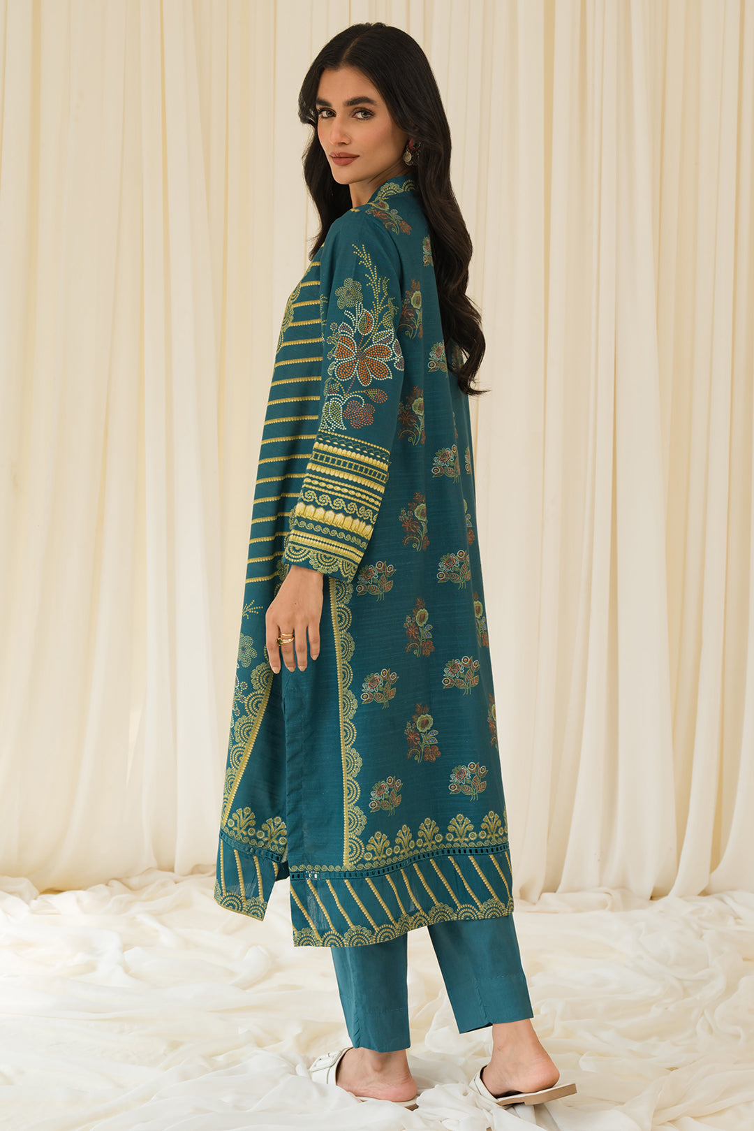 1 Piece - Digital Printed Khaddar Shirt P0885 (SO)