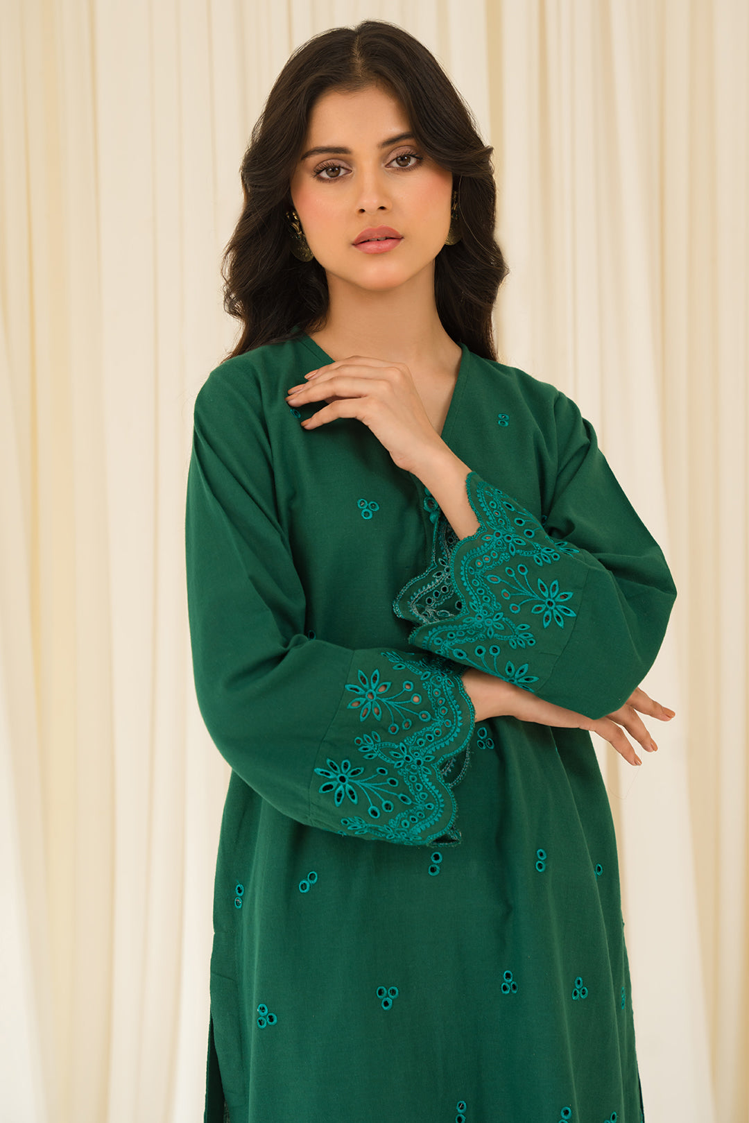 2 Piece - Embroidered Slub Khaddar Suit P0868