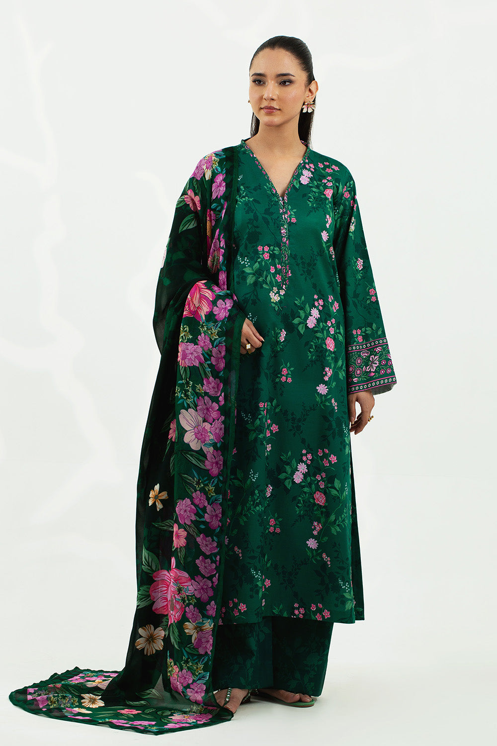3 Piece - Digital Printed Lawn Suit P001213