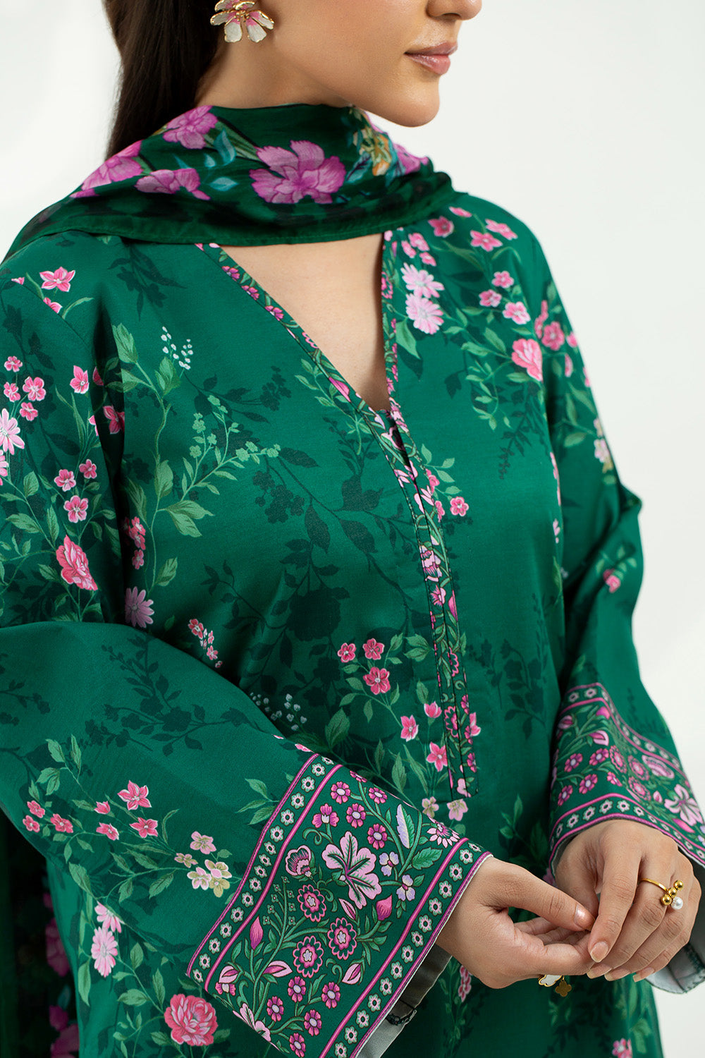 3 Piece - Digital Printed Lawn Suit P001213