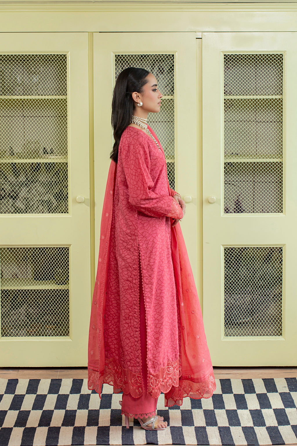 3 Piece - Embroidered Viscose Jacquard Suit P001171