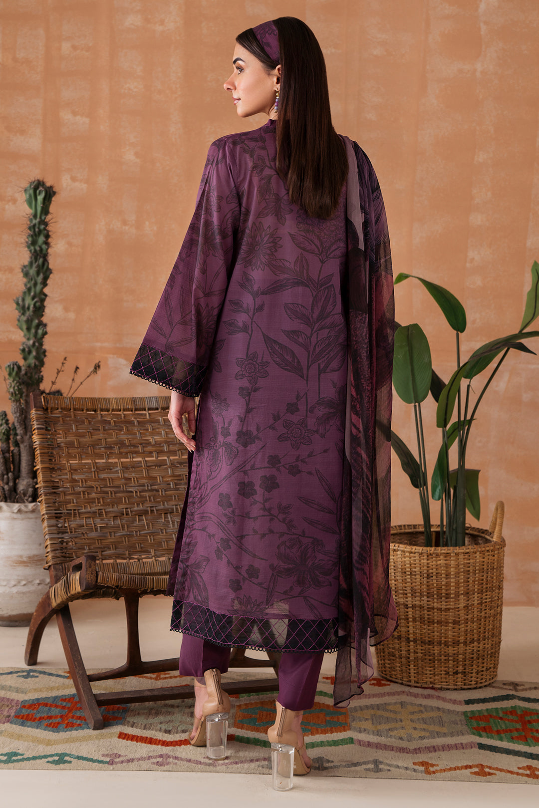 3 Piece - Embroidered Textured Lawn Suit P1050