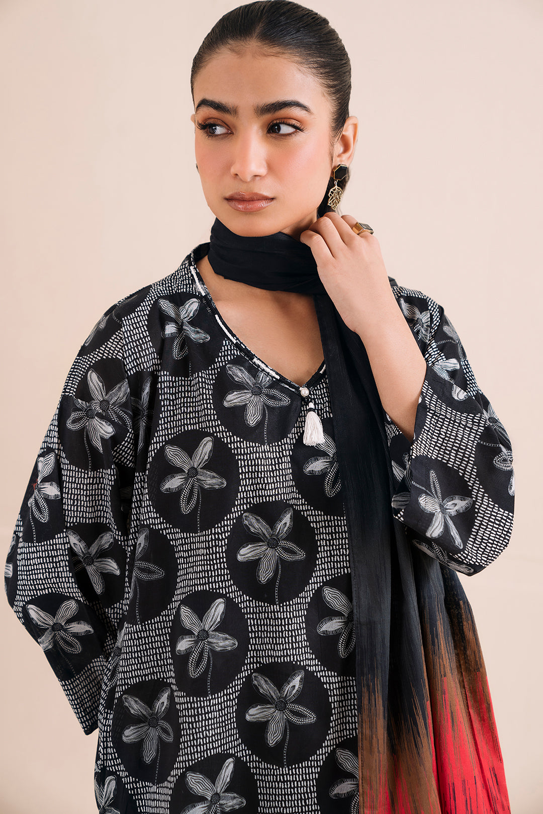 3 Piece - Digital Printed Lawn  Suit P1112 (SO)