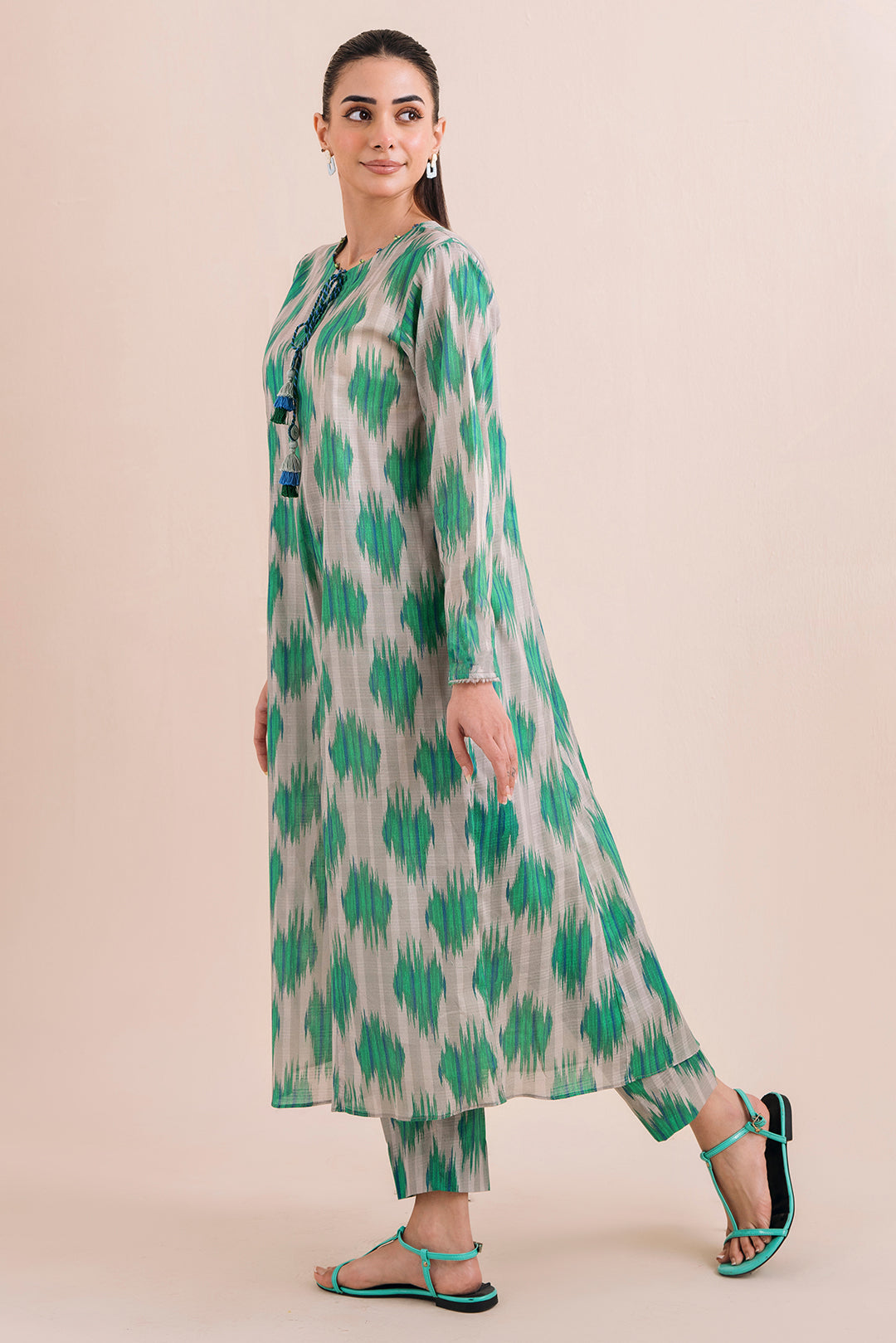 2 Piece - Digital Printed Textured Lawn  Suit P1043  (SO)