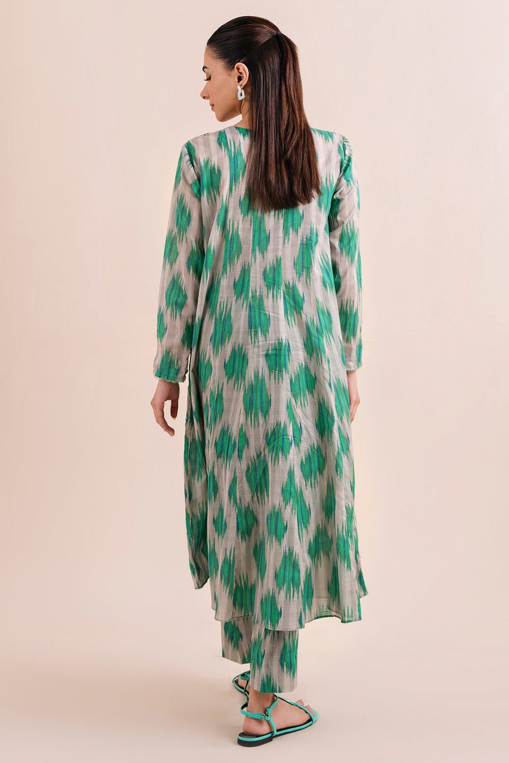 2 Piece - Digital Printed Textured Lawn  Suit P1043  (SO)