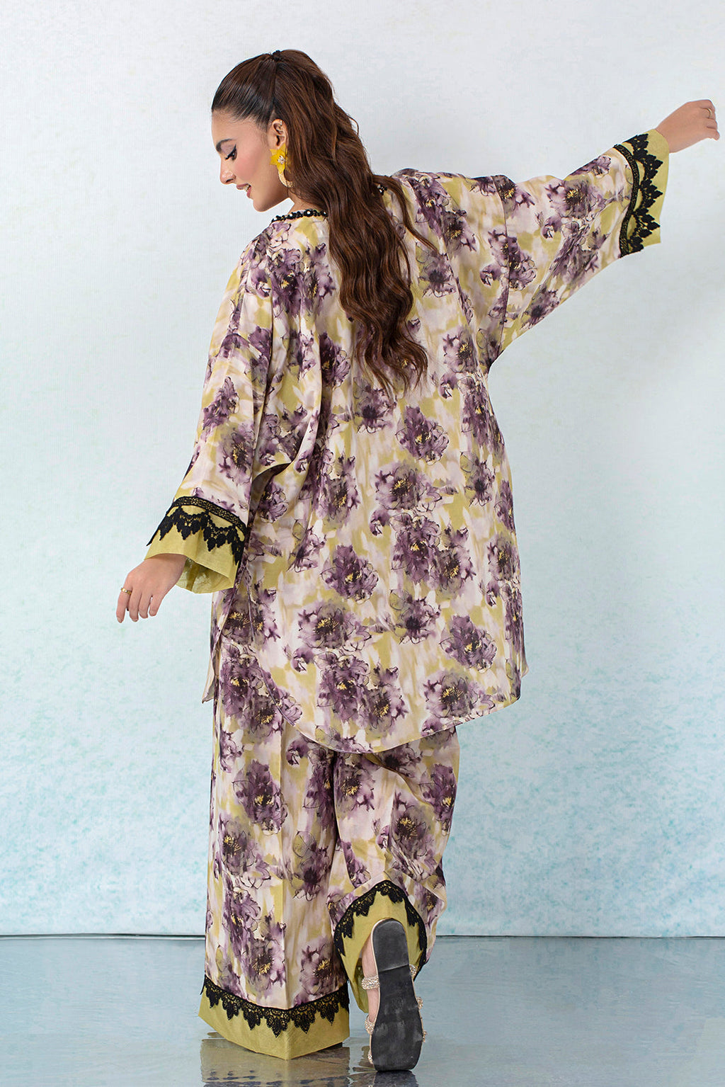 2 Piece - Digital Printed Lawn Silk Suit P001152 (SO)