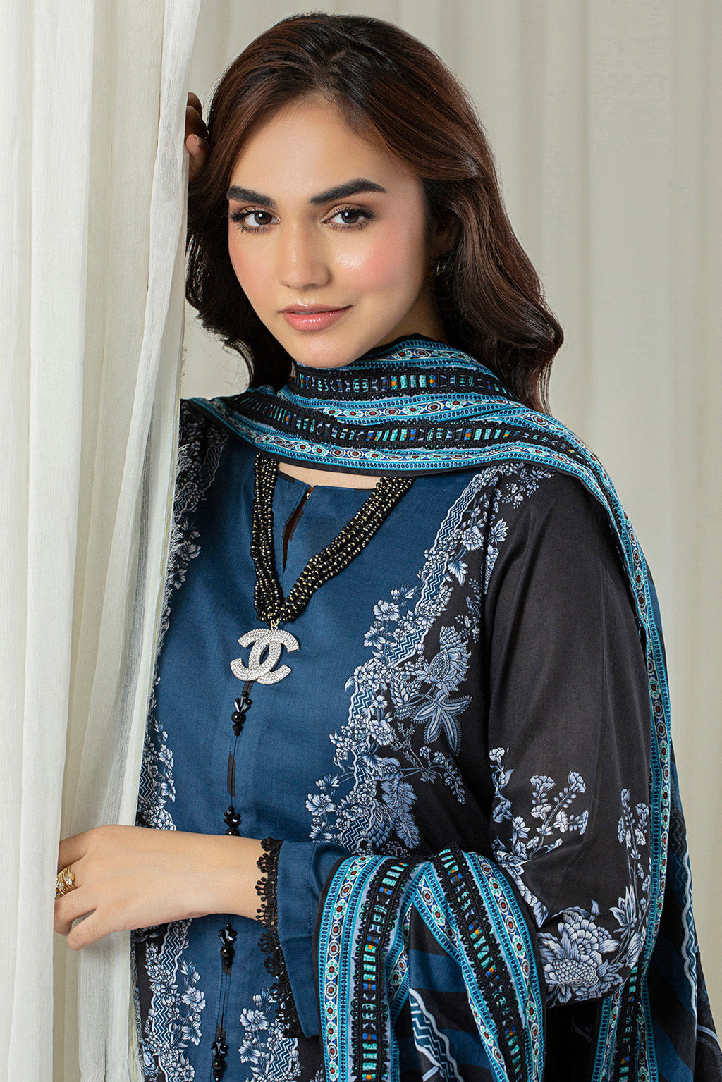 2 Piece - Digital Printed Lawn Suit P001168