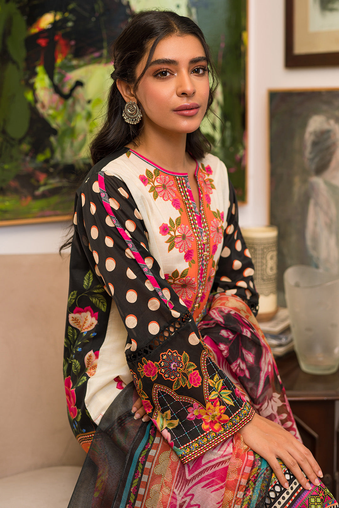 2 Piece - Digital Printed Lawn Suit P0681 (SO)