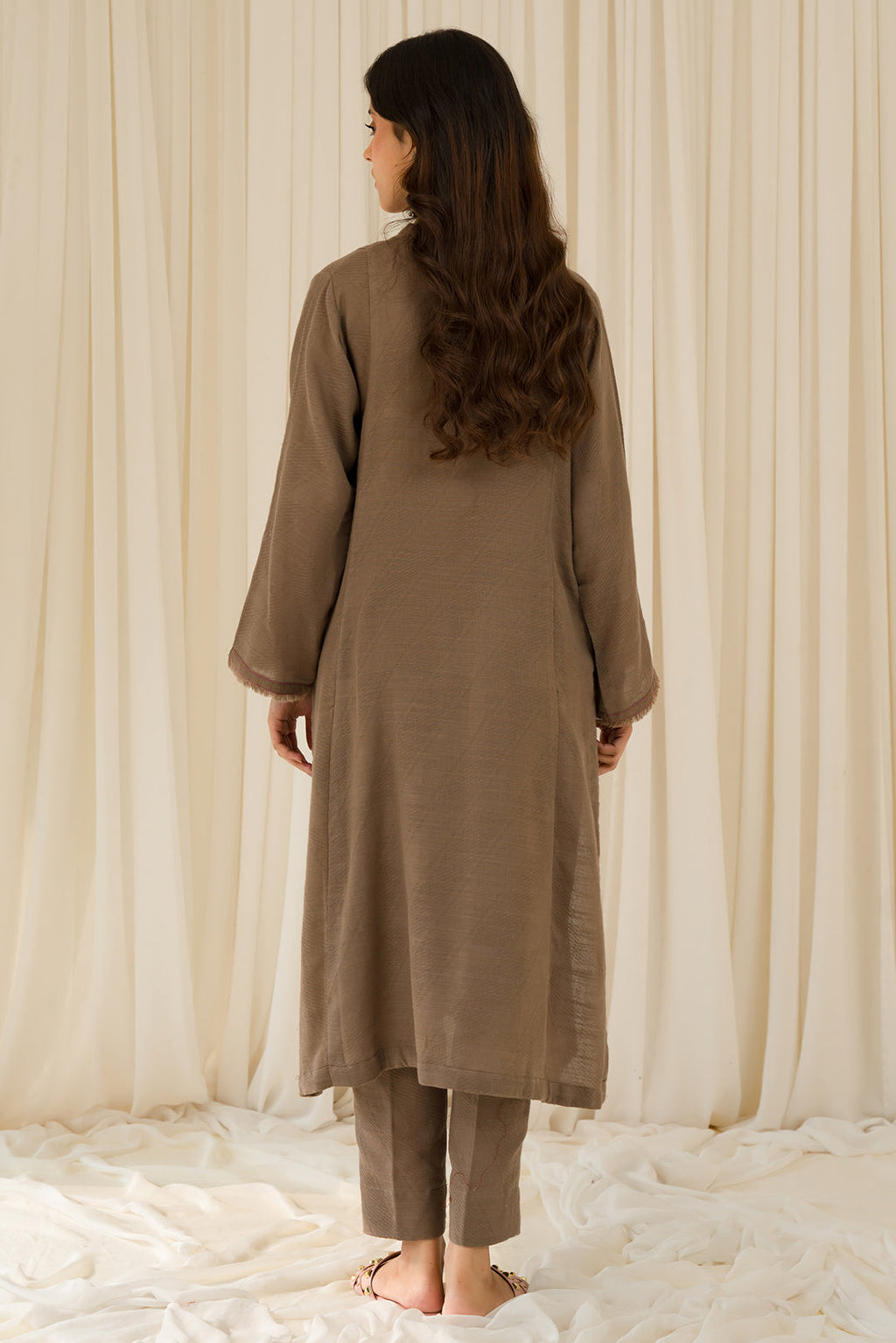 2 Piece - Slub Khaddar Suit P0881A