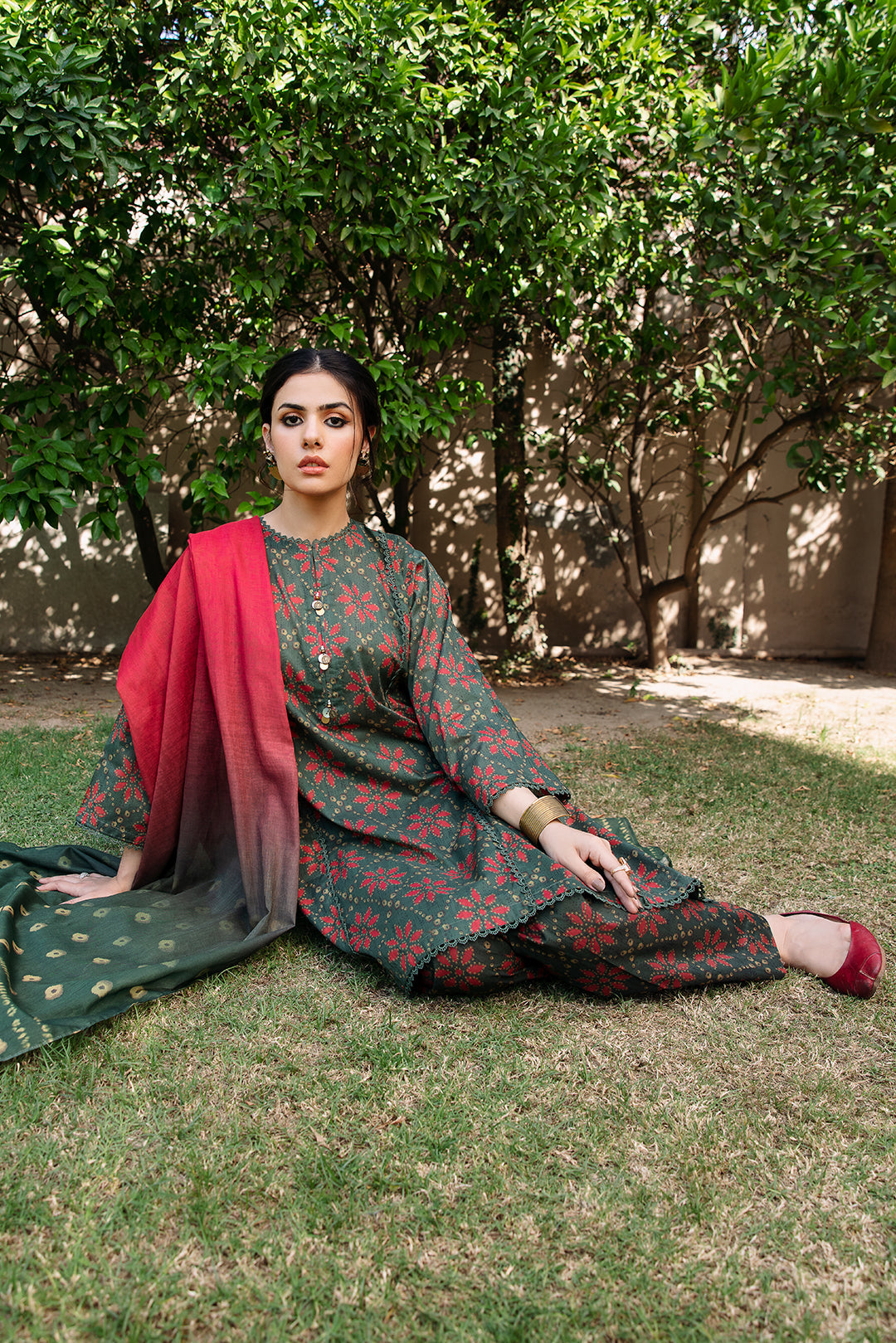 3 Piece - Digital Printed Lawn Suit P1049