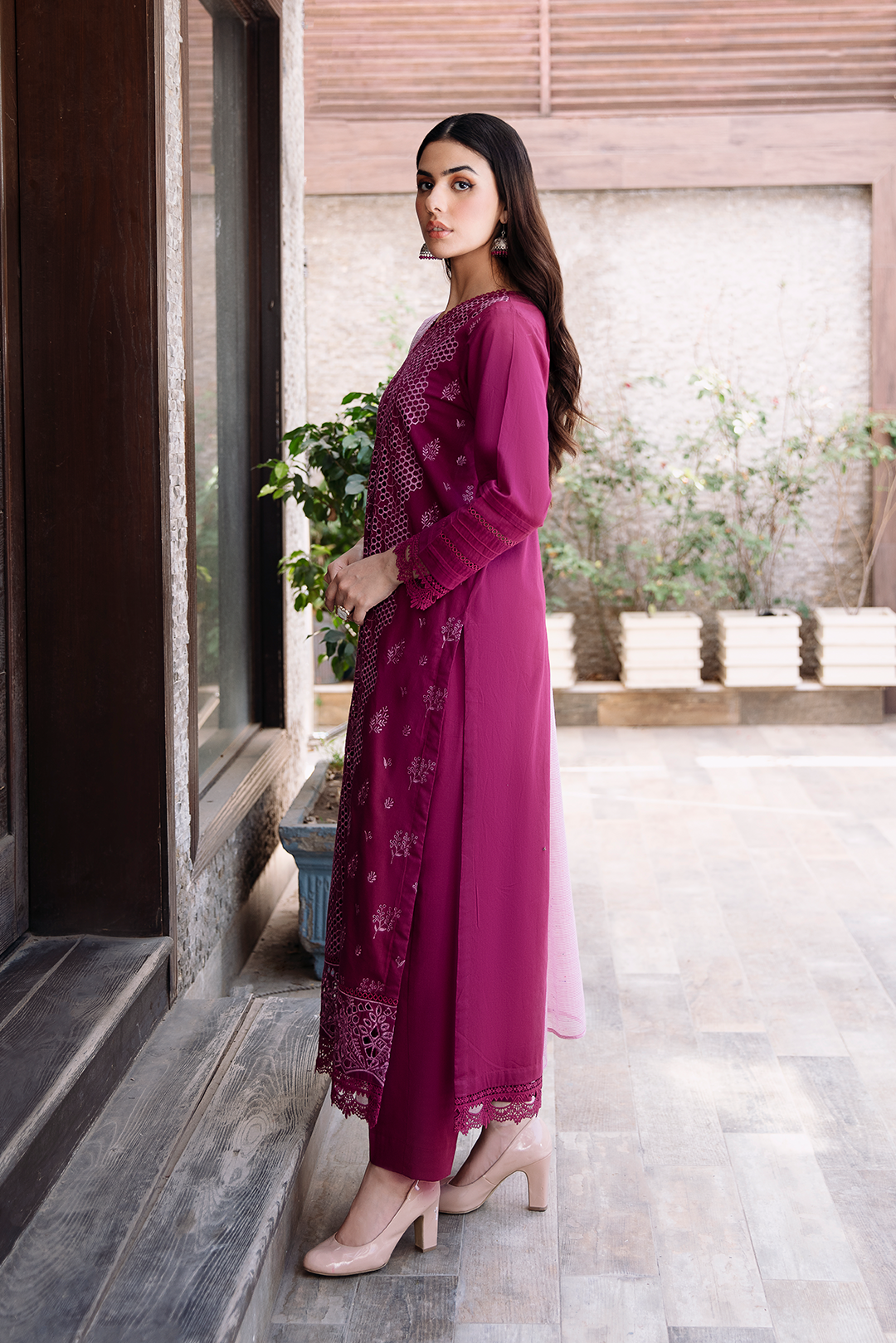3 Piece - Schiffli Lawn Suit P1076
