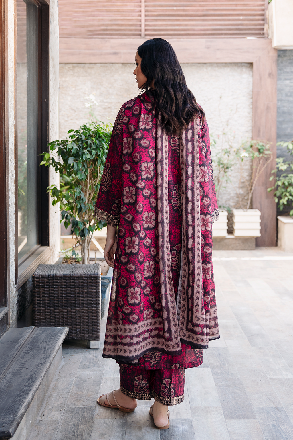 3 Piece - Embroidered Lawn Suit P1100A