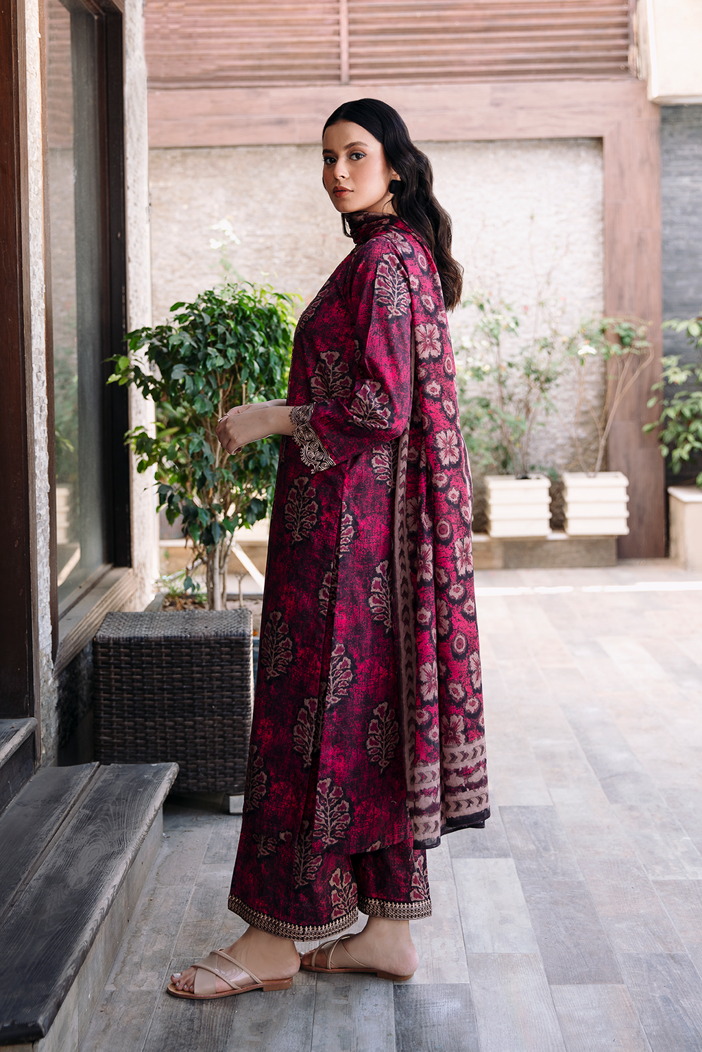 3 Piece - Embroidered Lawn Suit P1100A