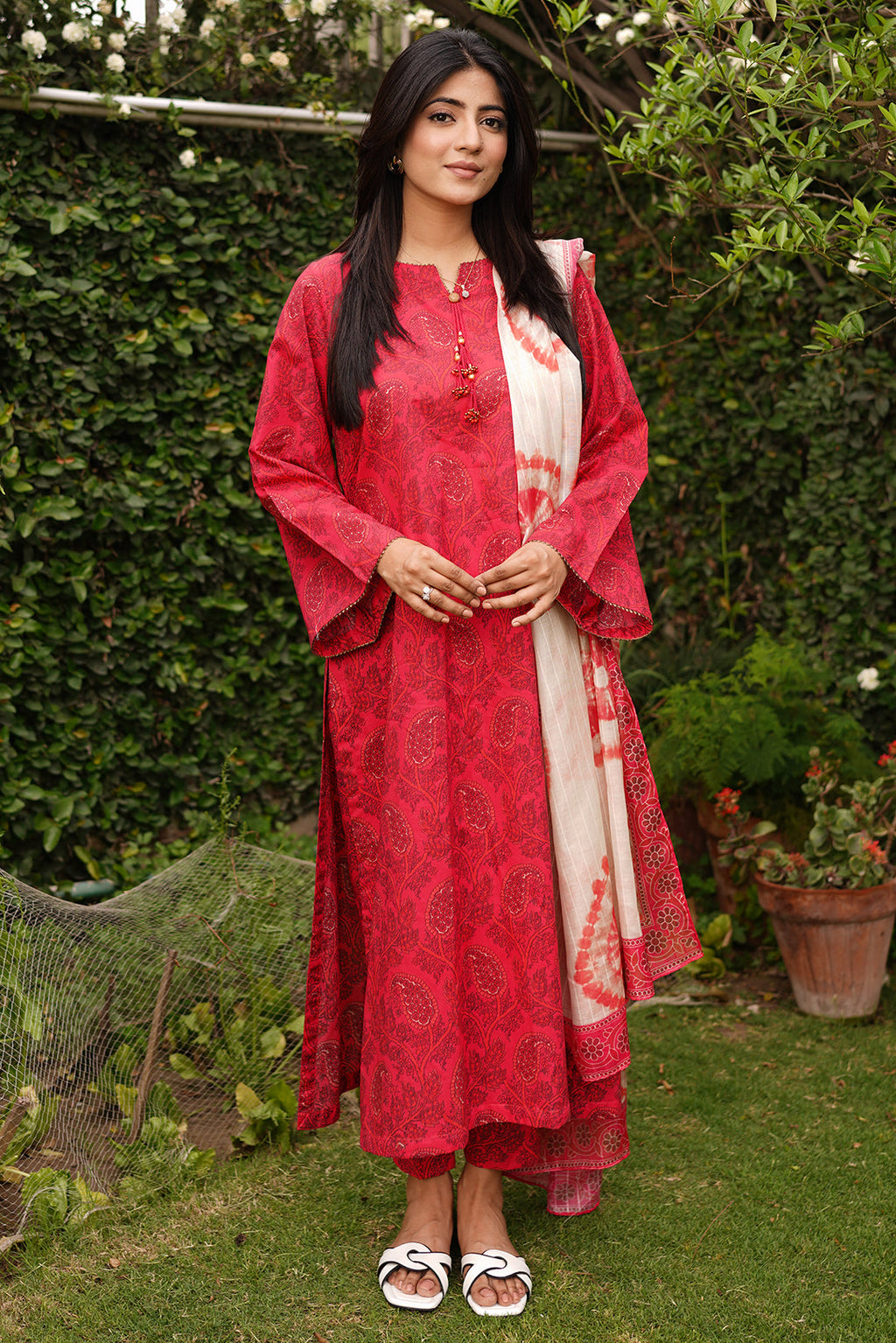 3 Piece - Digital Printed Textured Lawn Suit P1121