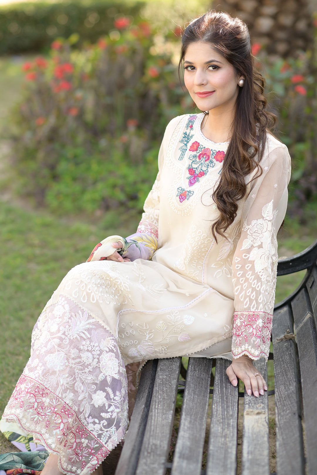 4 Piece - Embroidered Organza Suit L0948