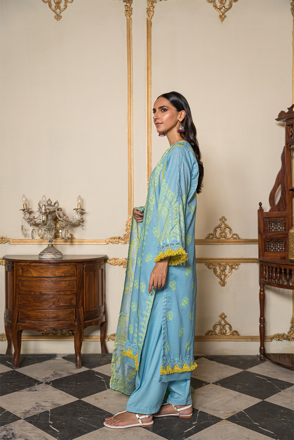 3 Piece - Digital Printed Cotton Cambric Suit U0754A
