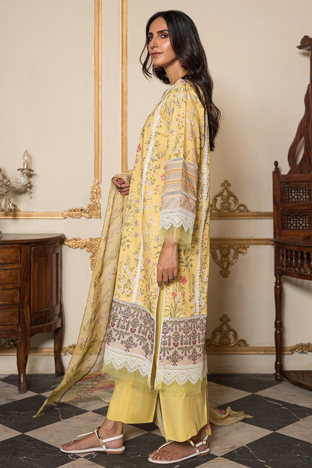 3 Piece - Digital Printed Cotton Cambric Suit U0839A
