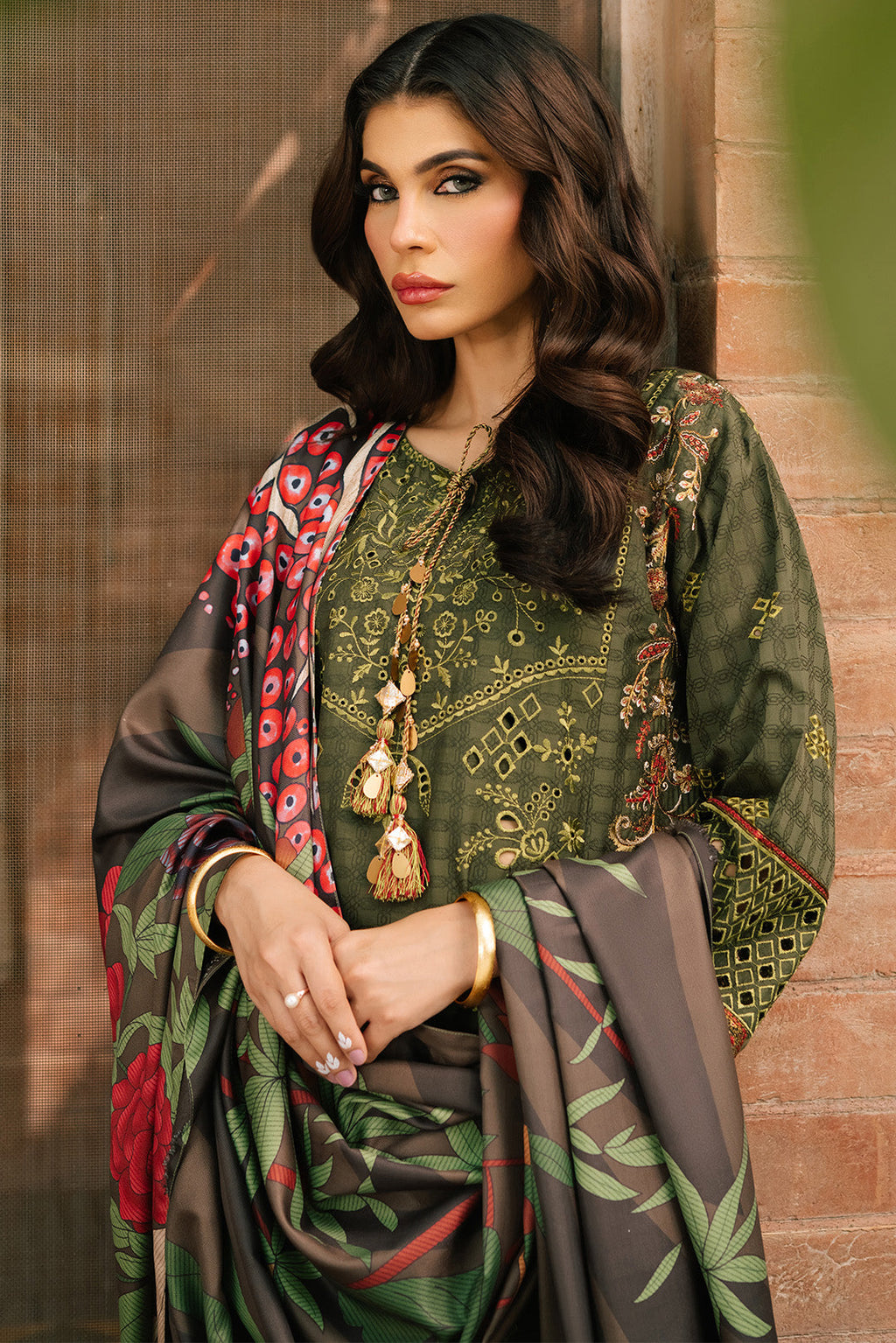 3 Piece - Schiffli Embroidered Viscose Jacquard Suit U0964 (SO)