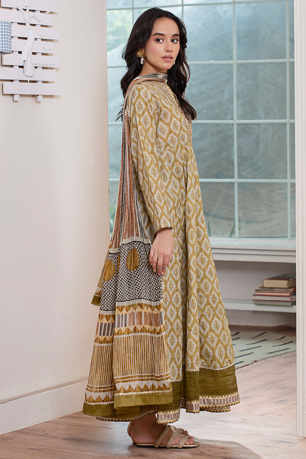 2 Piece - Embroidered Digital Printed Lawn Suit USP0859