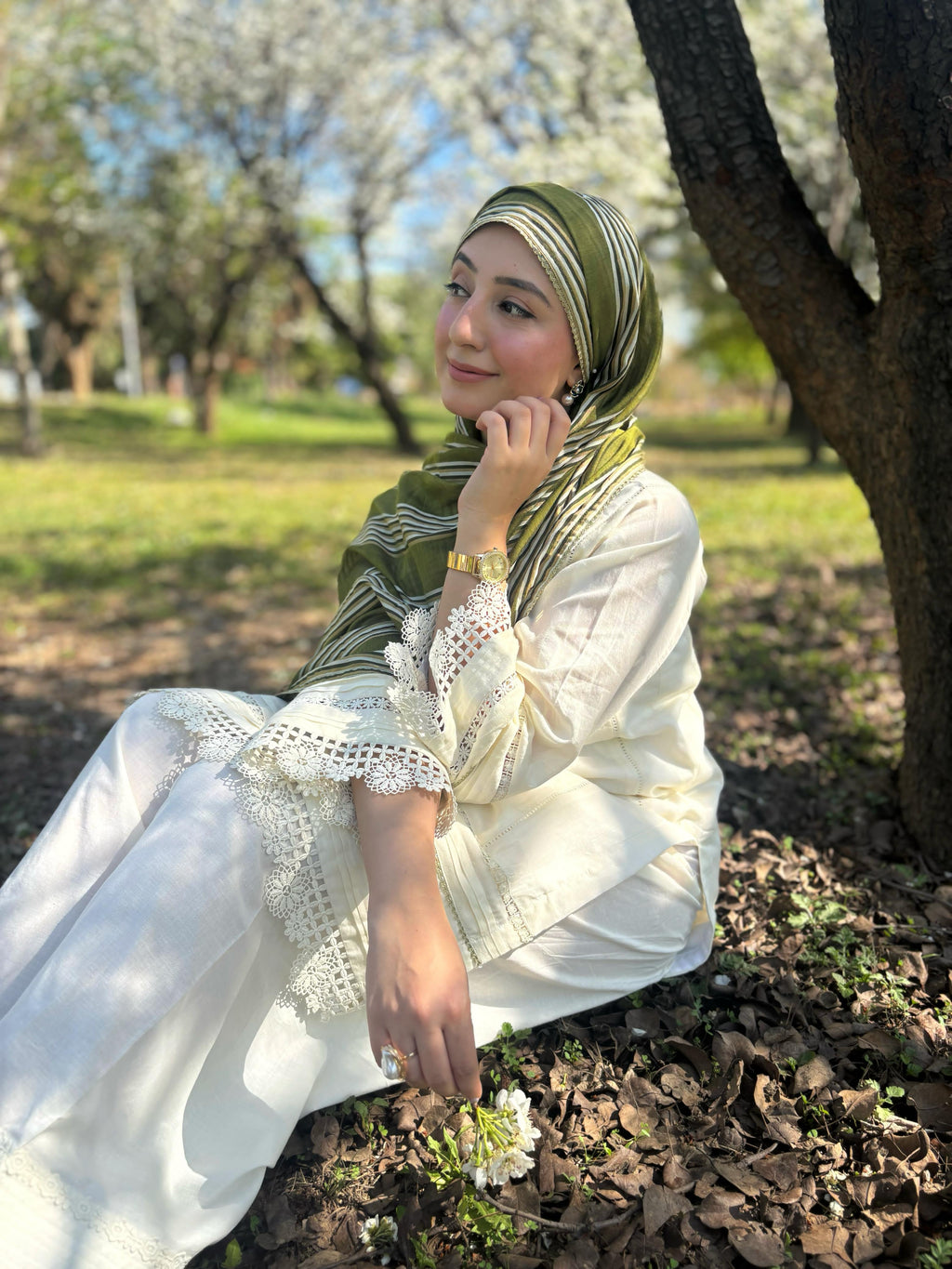 3 Piece - Brosha Lawn Suit LFP1128
