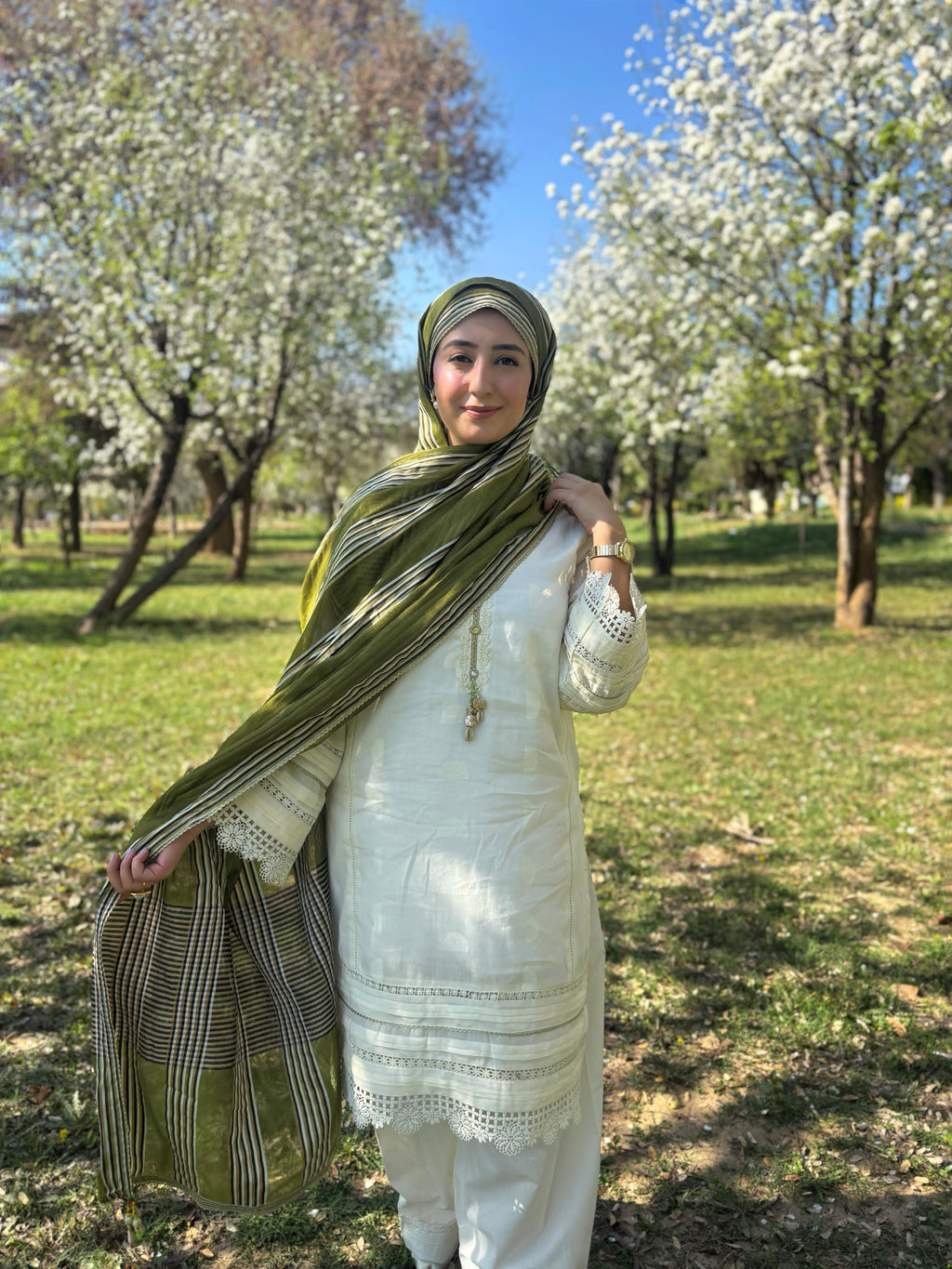 3 Piece - Brosha Lawn Suit LFP1128